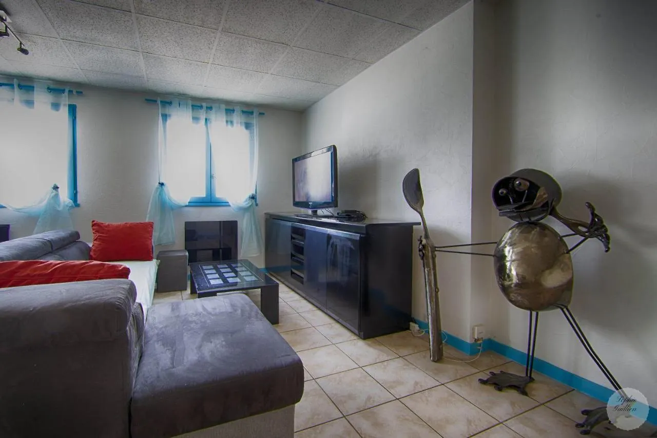 Annecy/Cran Gevrier : Grand T2 Apartment
