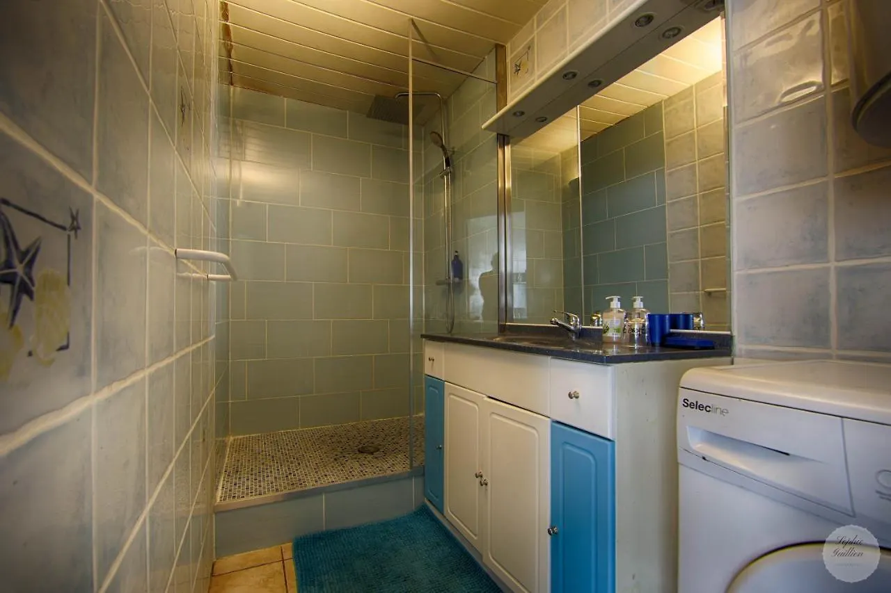 Annecy/Cran Gevrier : Grand T2 Apartment