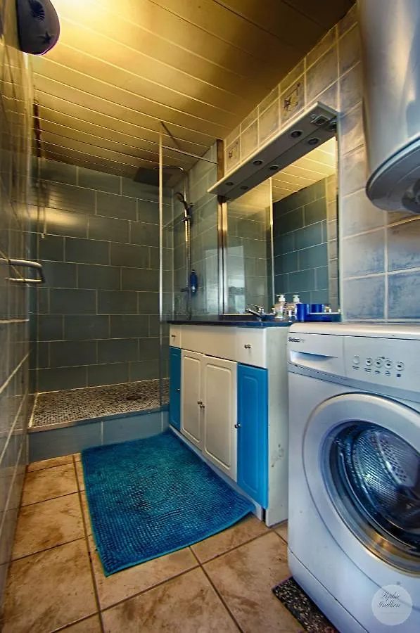 Annecy/Cran Gevrier : Grand T2 Apartment