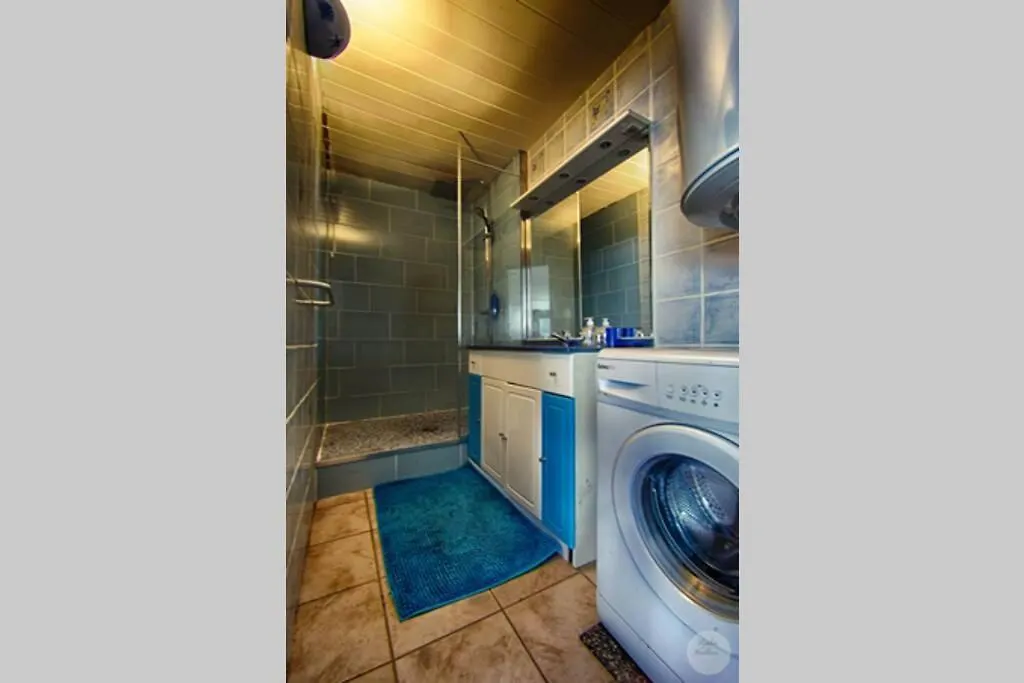 Annecy/Cran Gevrier : Grand T2 Apartment Annecy