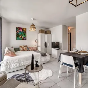 Appartement Emergence - Beau T1 Pour 2 Personnes Balcon Et Garage, Annecy