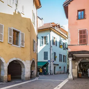 Appartement Le Veyrier - Small For 2 People In The Heart Of The Old Town, Annecy